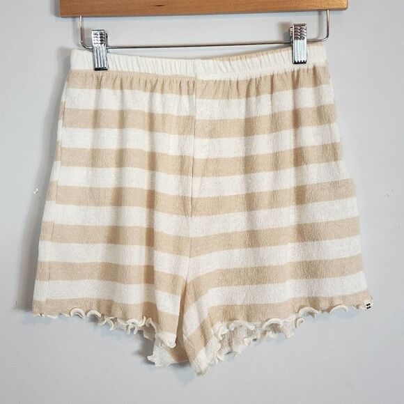 NWT Billabong Womens High Rise Breeze By Striped Ruffle Cotton Shorts SZ Small - Picture 2 of 8